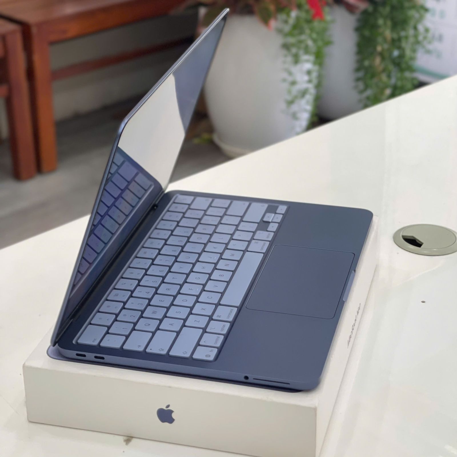 Thu mua MacBook giá cao tại Đà Nẵng với quy trình định giá nhanh chóng