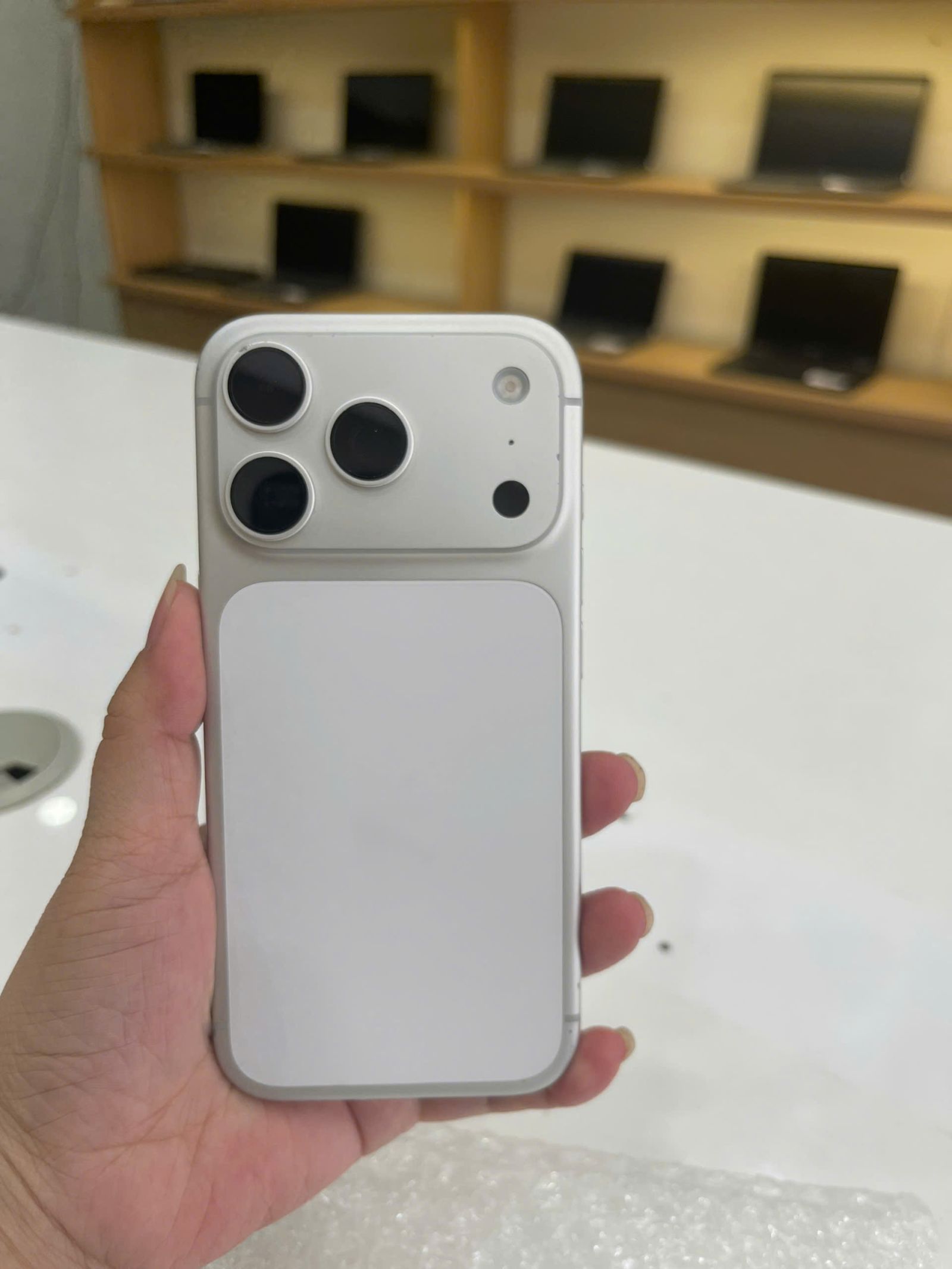 Thu mua iPhone cũ giá cao tại Đà Nẵng